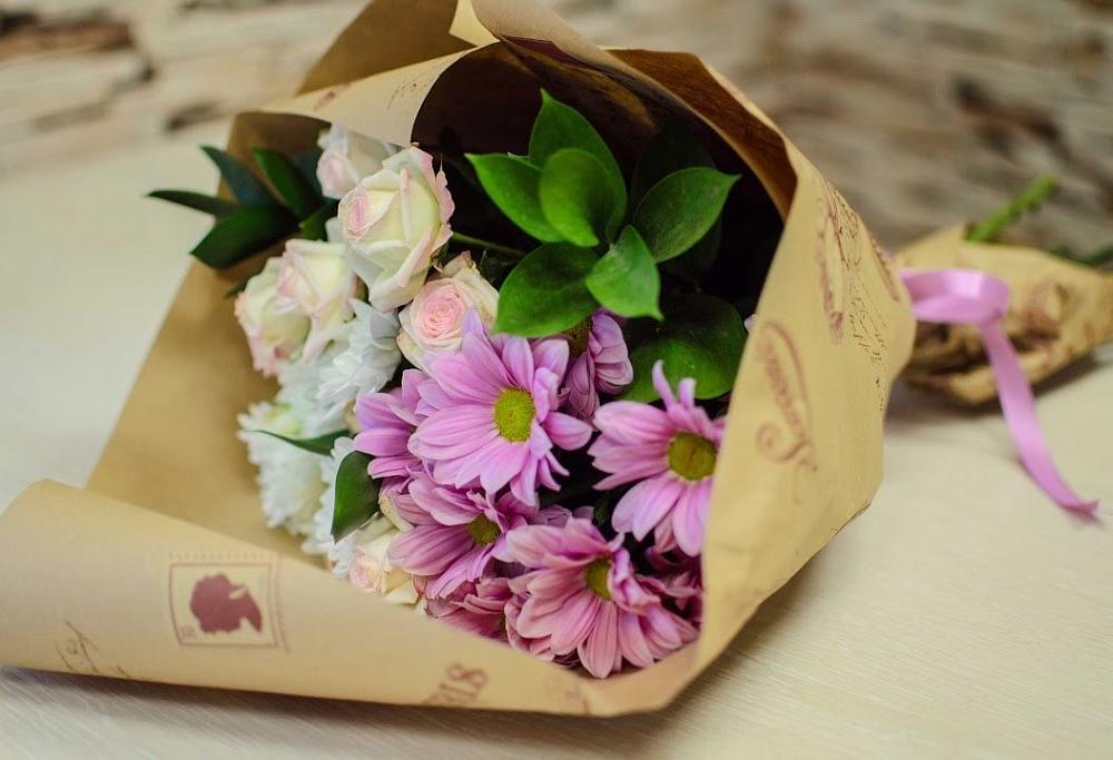 Букет цветов из: Розы и Хризантемы в Атепцево