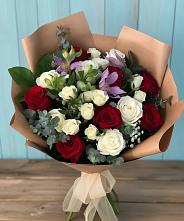 Букет цветов из:  Розы и Альстромерии в Атепцево