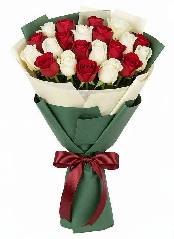 Букет Микс из красных и белых роз в Атепцево